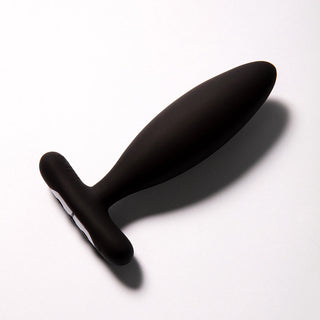Je Joue Vesta Vibrating Butt Plug Black - Horny Stoner