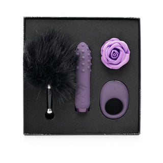 Je Joue Midnight Magic: Duet Bullet, Mio Ring, Feather Tickler, Rose Bath Melt - Horny Stoner