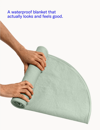 Dame Thro Waterproof Squirt Blanket