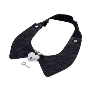 Sportsheets Sex & Mischief Heartbound Adjustable Lockacble Lace Day Collar