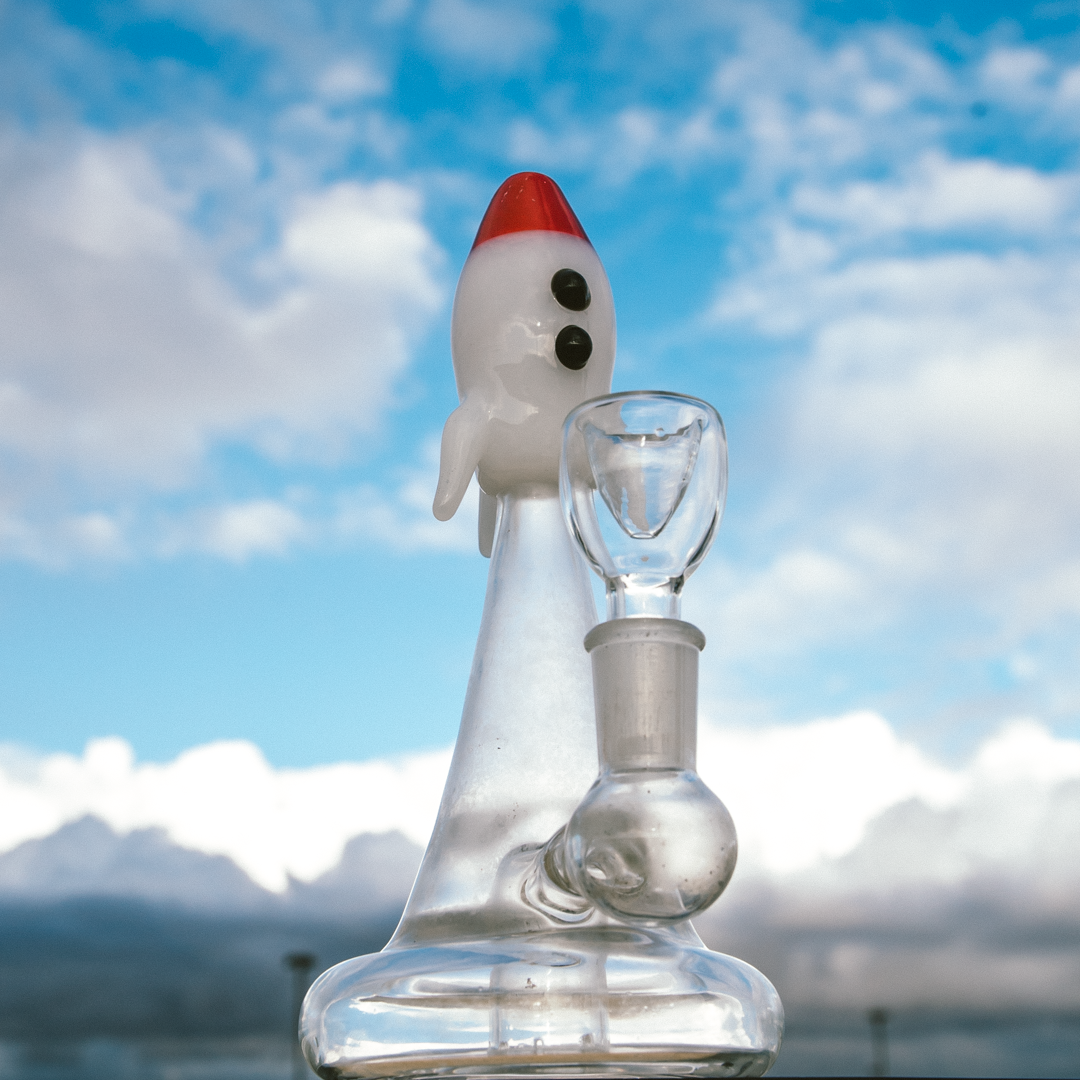 HEMPER Blastoff Rocket Bong - Horny Stoner